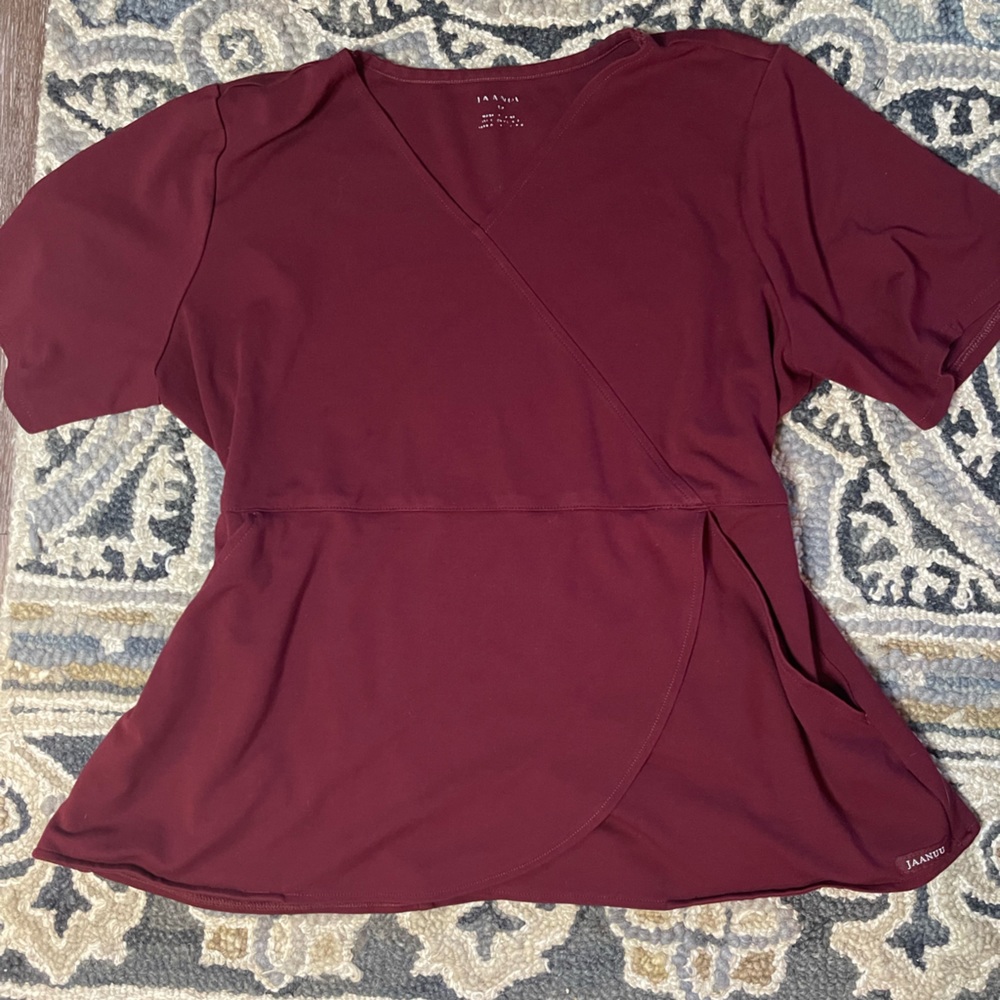 Jaanuu Scrub Set